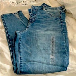 🌿AE NEXT LEVEL CURVY HI-Rise Jeggings🌿